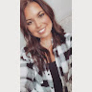 Meet your Posher, Lauren